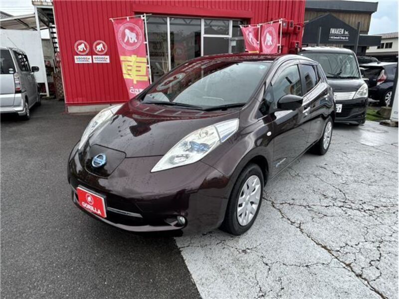 2017 NISSAN LEAF