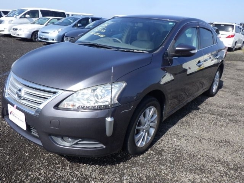 2017 NISSAN SYLPHY