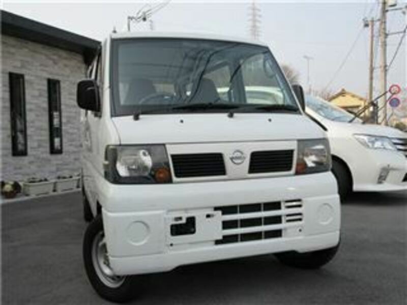 2009 NISSAN CLIPPER VAN