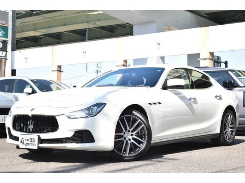 2016 MASERATI GHIBLI