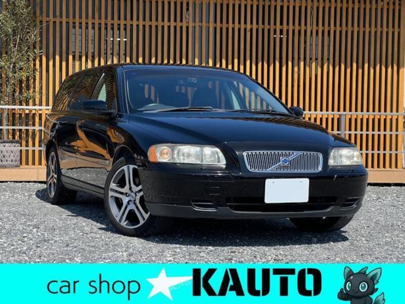 2005 VOLVO V70