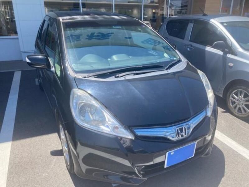 2011 HONDA FIT HYBRID