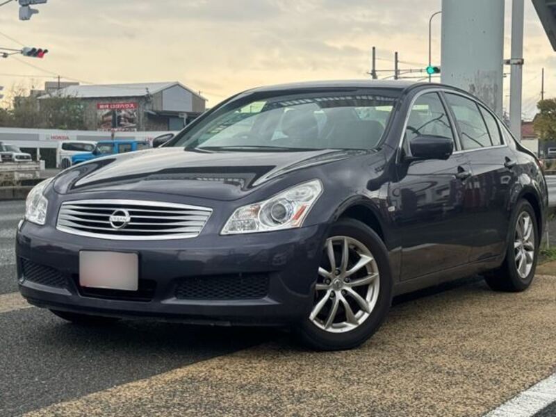 2009 NISSAN SKYLINE