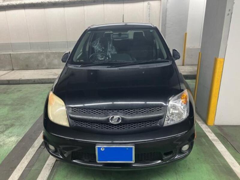 2005 TOYOTA IST