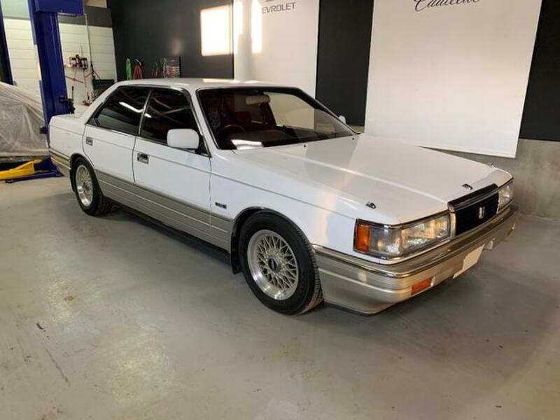 1988 MAZDA LUCE