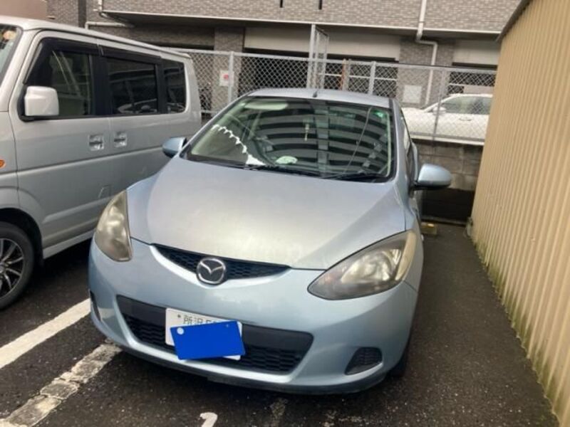 2010 MAZDA DEMIO
