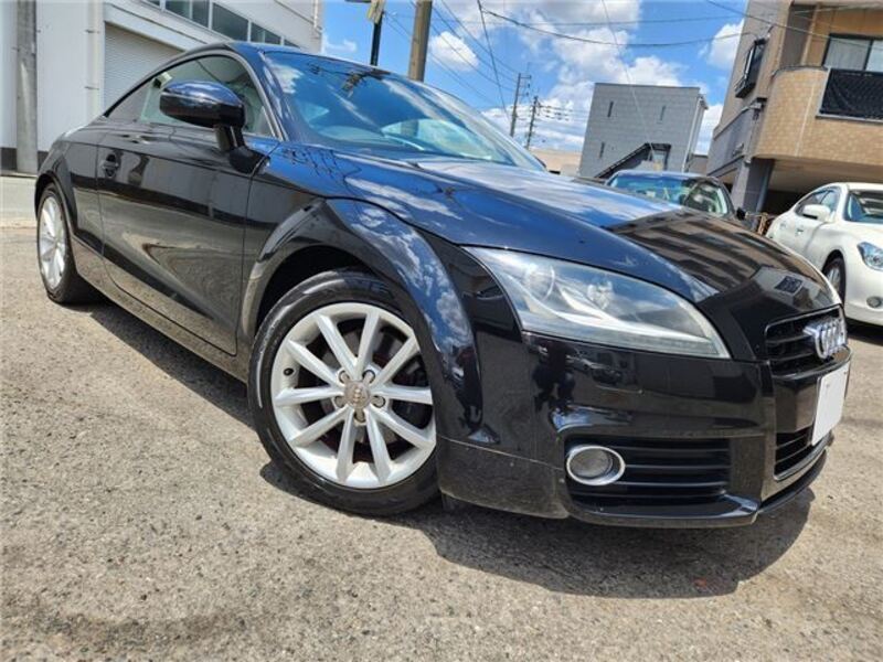 2011 AUDI TT
