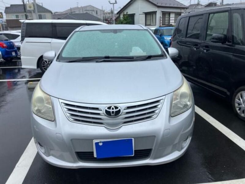 2011 TOYOTA AVENSIS WAGON