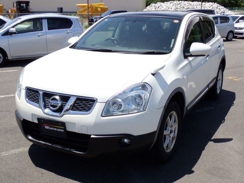 2013 NISSAN DUALIS