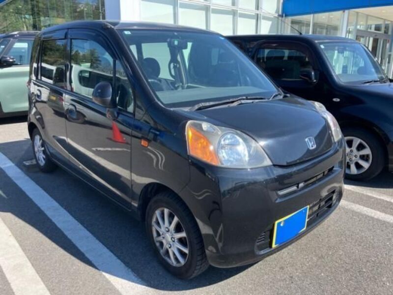 2009 HONDA LIFE
