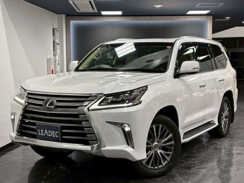 2016 LEXUS LX