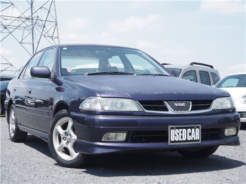 2001 TOYOTA CARINA