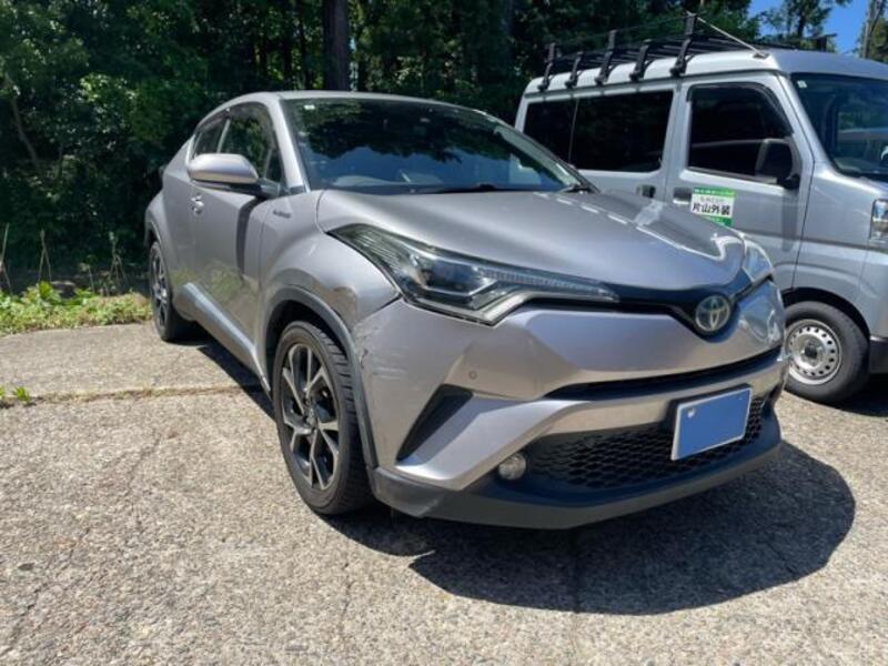 2017 TOYOTA C-HR