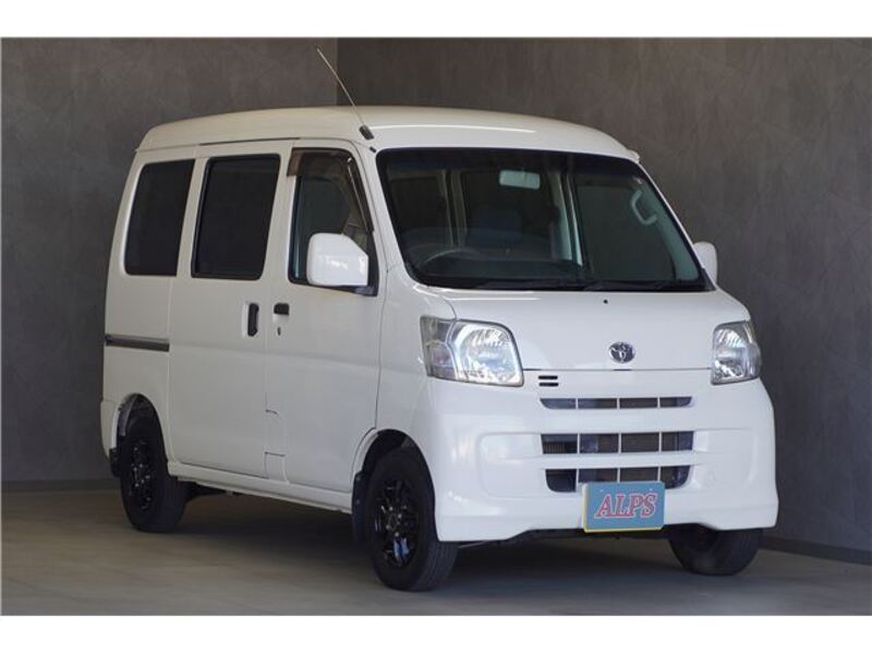 2015 TOYOTA PIXIS VAN