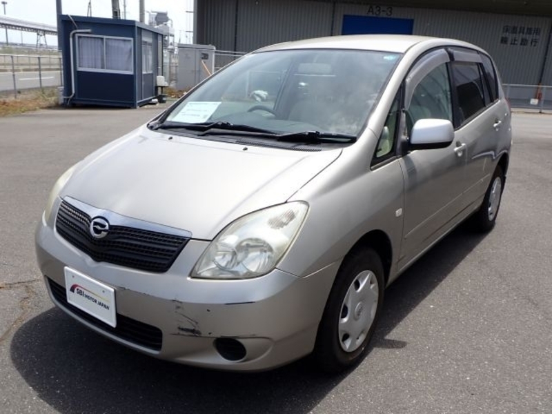 2002 TOYOTA COROLLA SPACIO