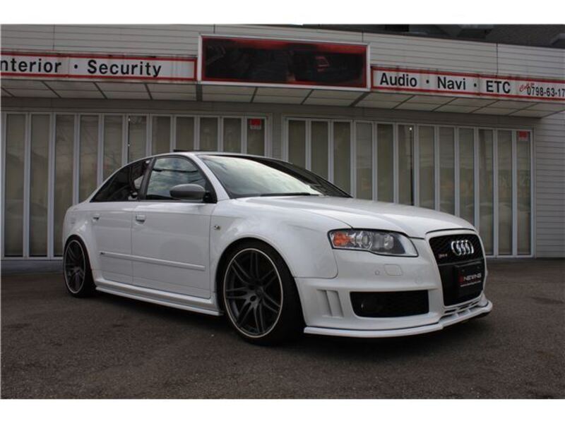 2008 AUDI RS4