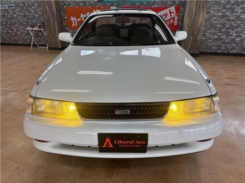 1993 TOYOTA CARINA ED