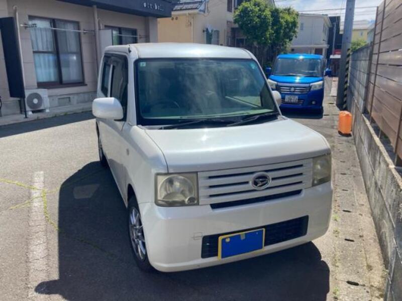 2009 DAIHATSU MOVE CONTE