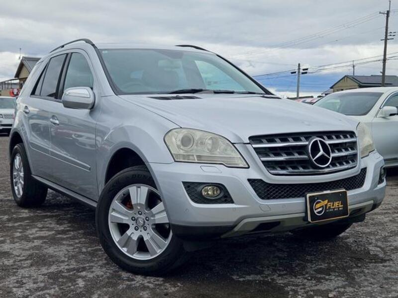 2010 MERCEDES-BENZ M-CLASS