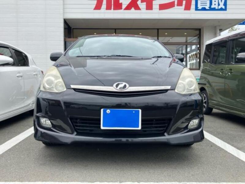 2009 TOYOTA WISH