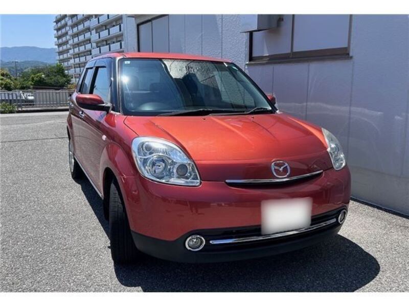 2009 MAZDA VERISA