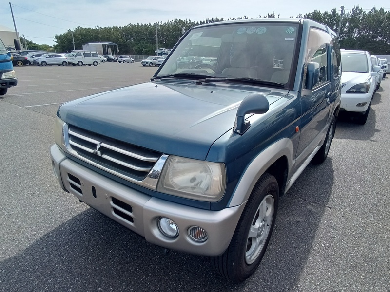 2004 MITSUBISHI PAJERO MINI