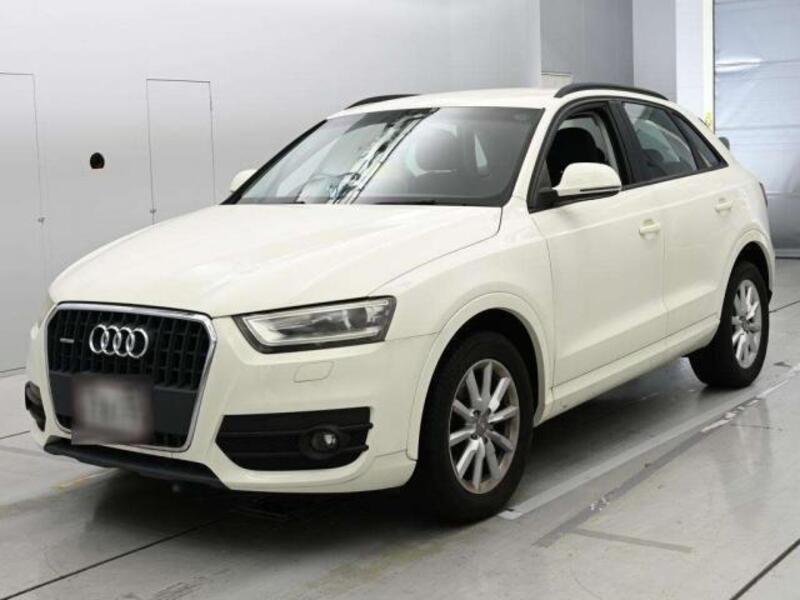 2013 AUDI Q3