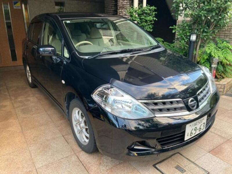 2009 NISSAN TIIDA