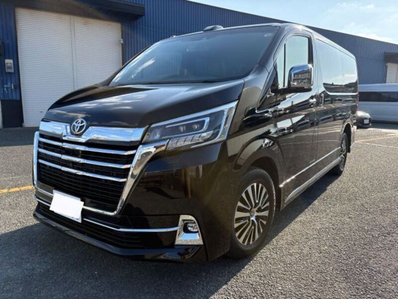 2020 TOYOTA GRANACE