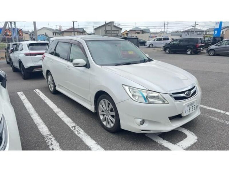 2010 SUBARU EXIGA