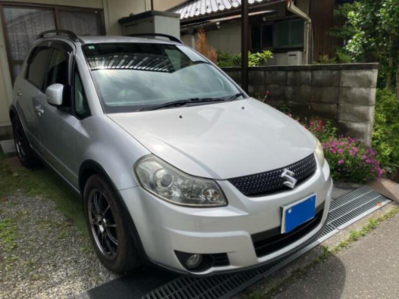 2011 SUZUKI SX4