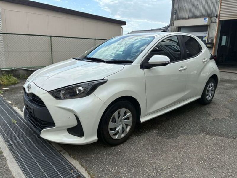 2021 TOYOTA YARIS