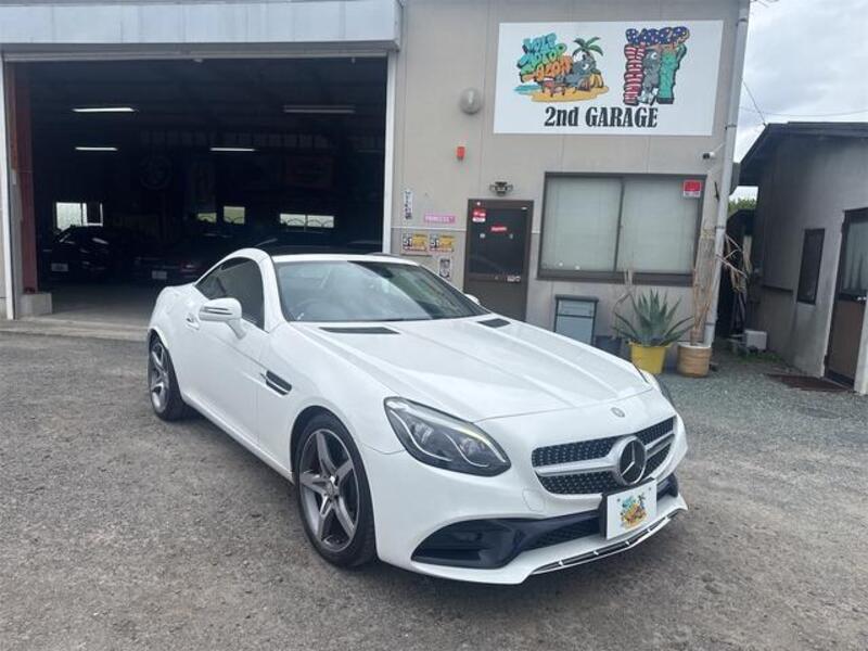 2016 MERCEDES-BENZ SLC