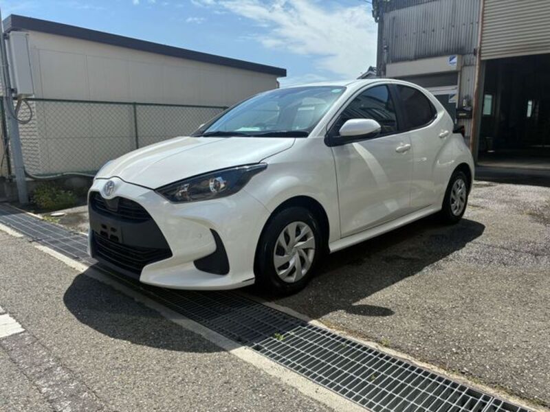 2021 TOYOTA YARIS