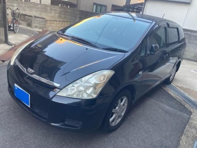 2005 TOYOTA WISH