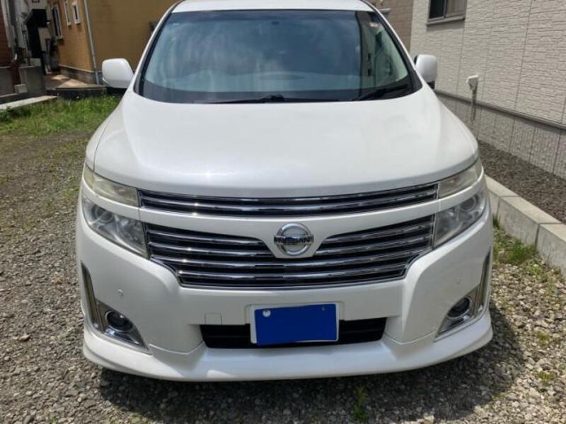 2010 NISSAN ELGRAND