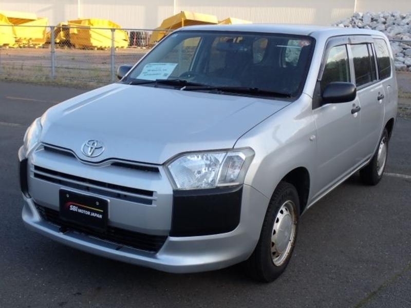 2016 TOYOTA SUCCEED