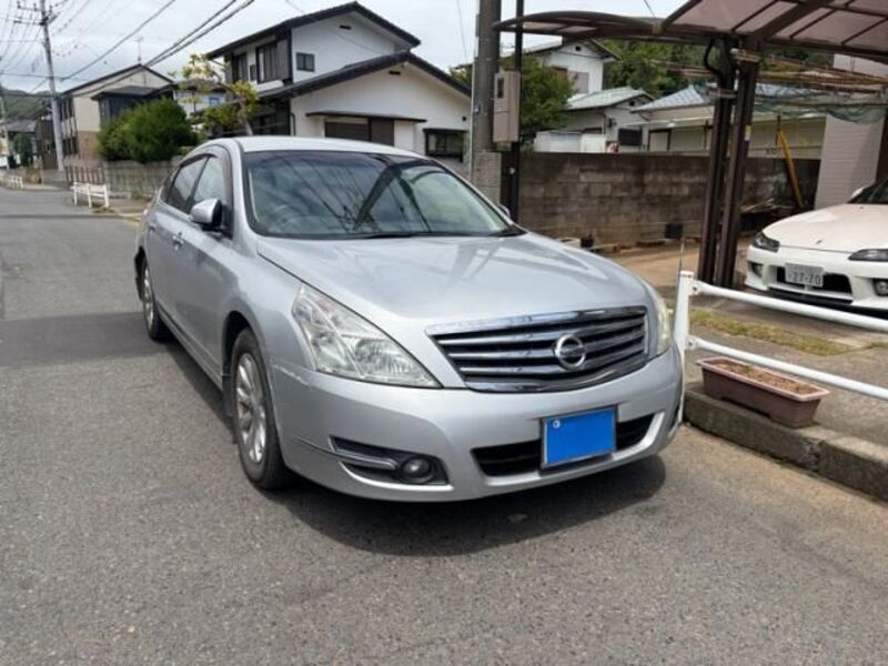 2011 NISSAN TEANA