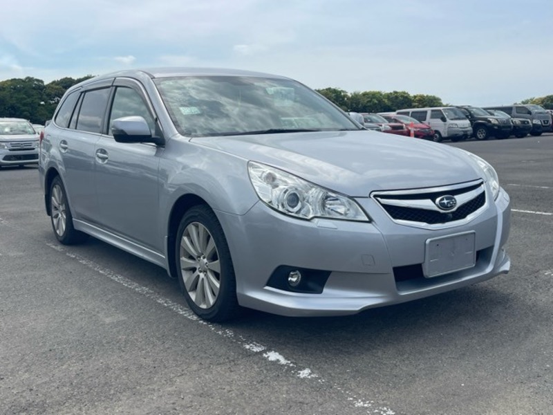 2011 SUBARU LEGACY